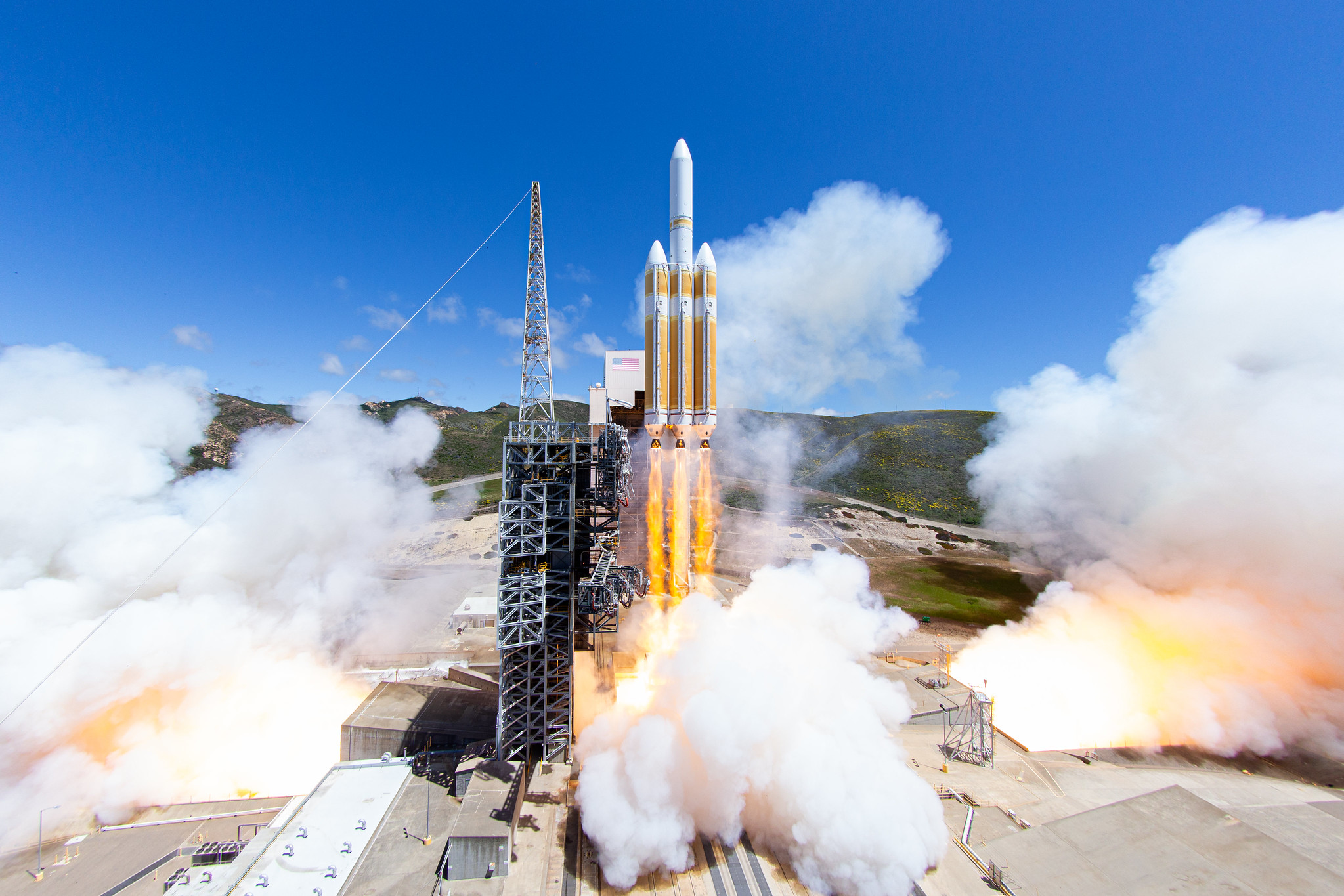 Delta IV Heavy | NROL-82