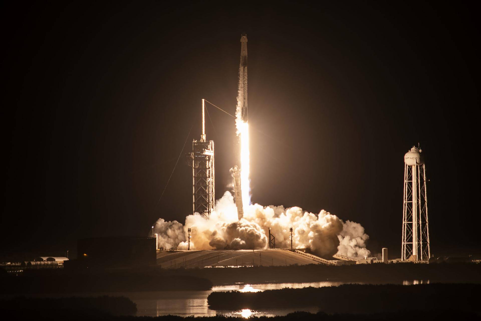 Falcon 9 Block 5 | Crew-8